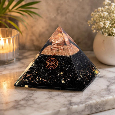 Black pyramid